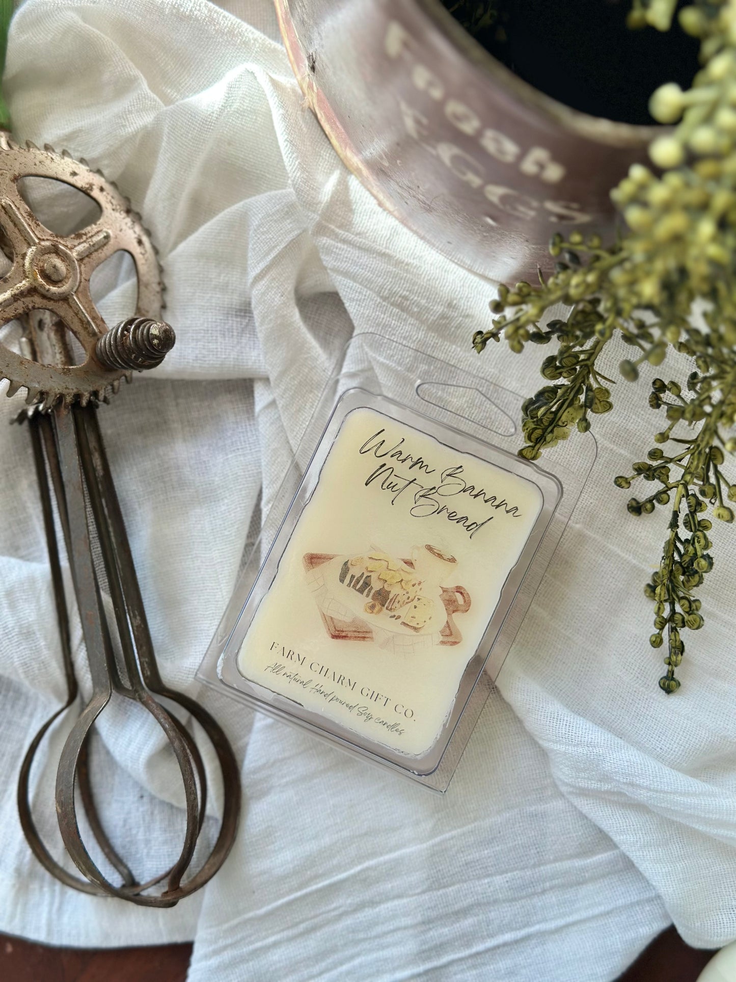 WARM BANANA NUT BREAD SOY MELT