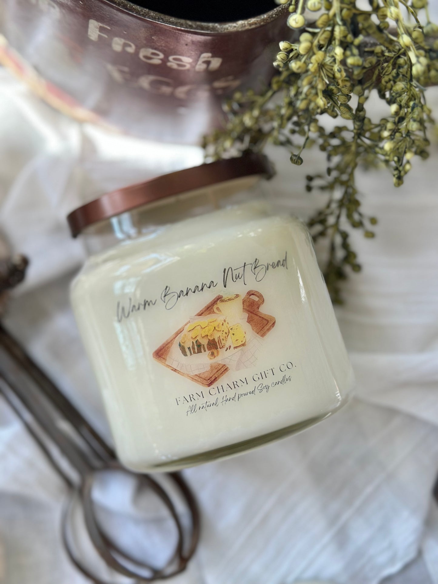 WARM BANANA NUT BREAD SOY CANDLE