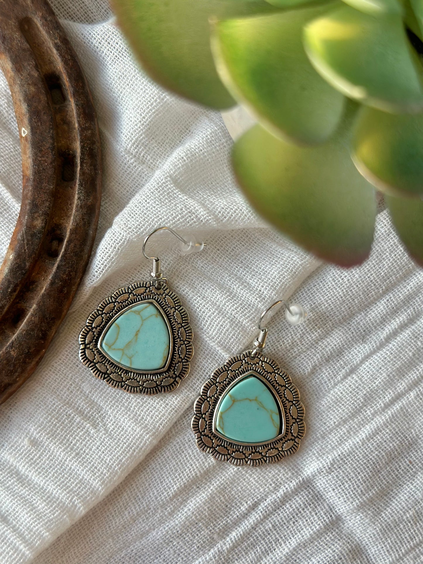 Scalloped Triangle Concho Pendant Earrings